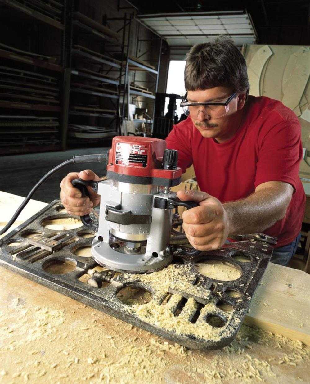 Milwaukee, Milwaukee 5625-20 3-1/2 HP Fixed-Base Production Router